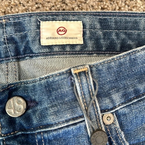 AG “The Drew” Straight Leg Boyfriend Jeans, Like New, Size 28R - Picture 5 of 8